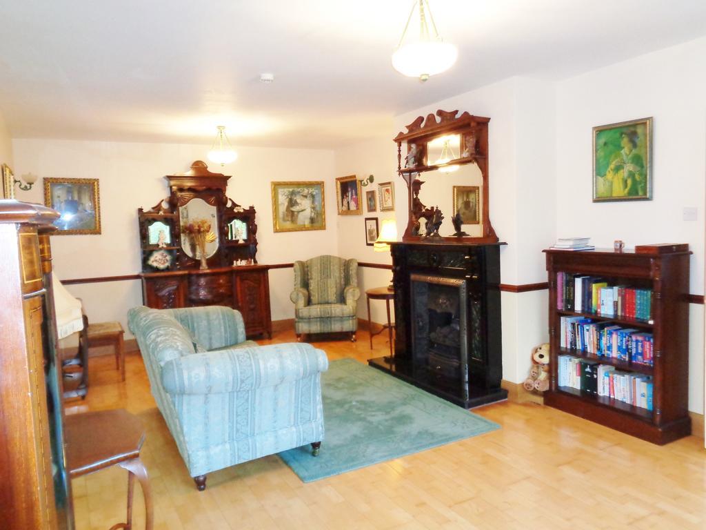 Bed and Breakfast Redwood Килларни Экстерьер фото