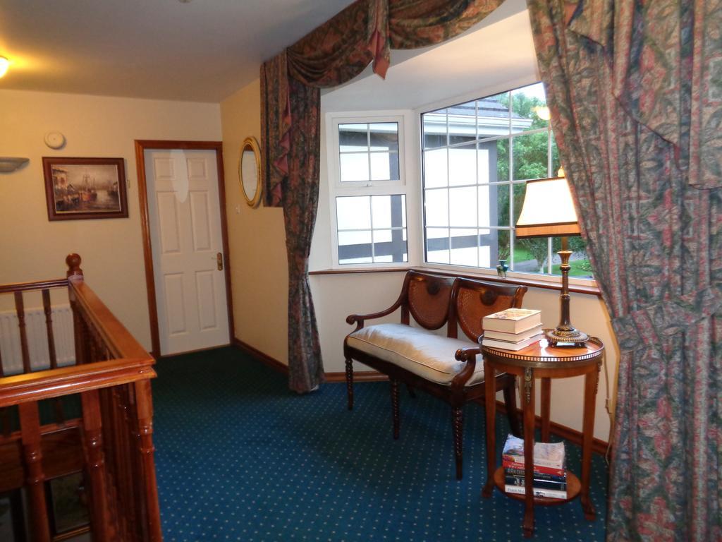 Bed and Breakfast Redwood Килларни Экстерьер фото