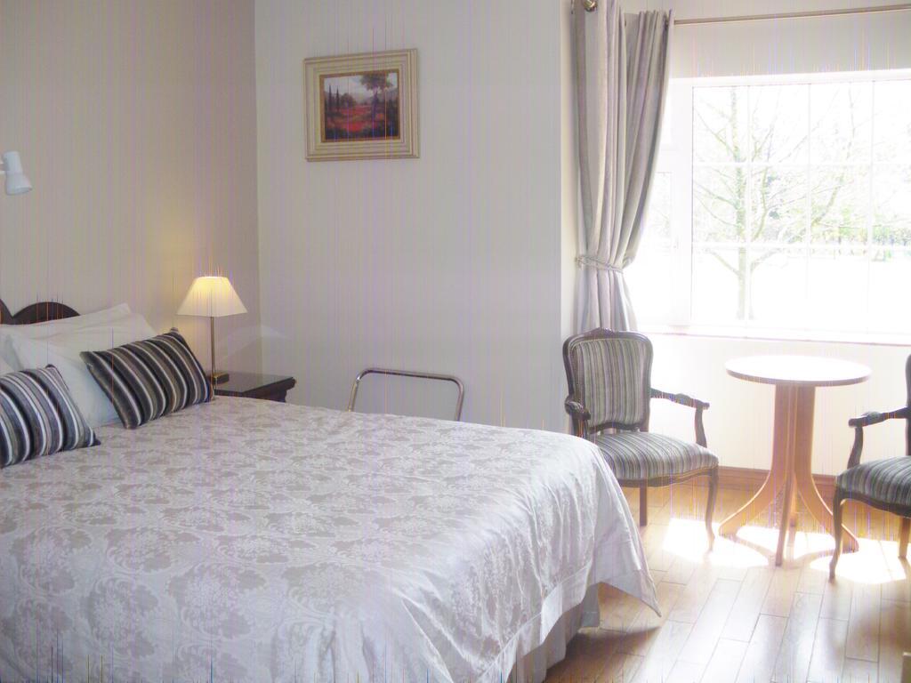 Bed and Breakfast Redwood Килларни Номер фото